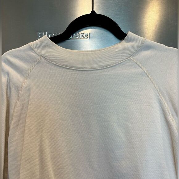 EUC Vince Puff Sleeve Raglan Pullover Cropped Sweatshirt - Picture 4 of 6